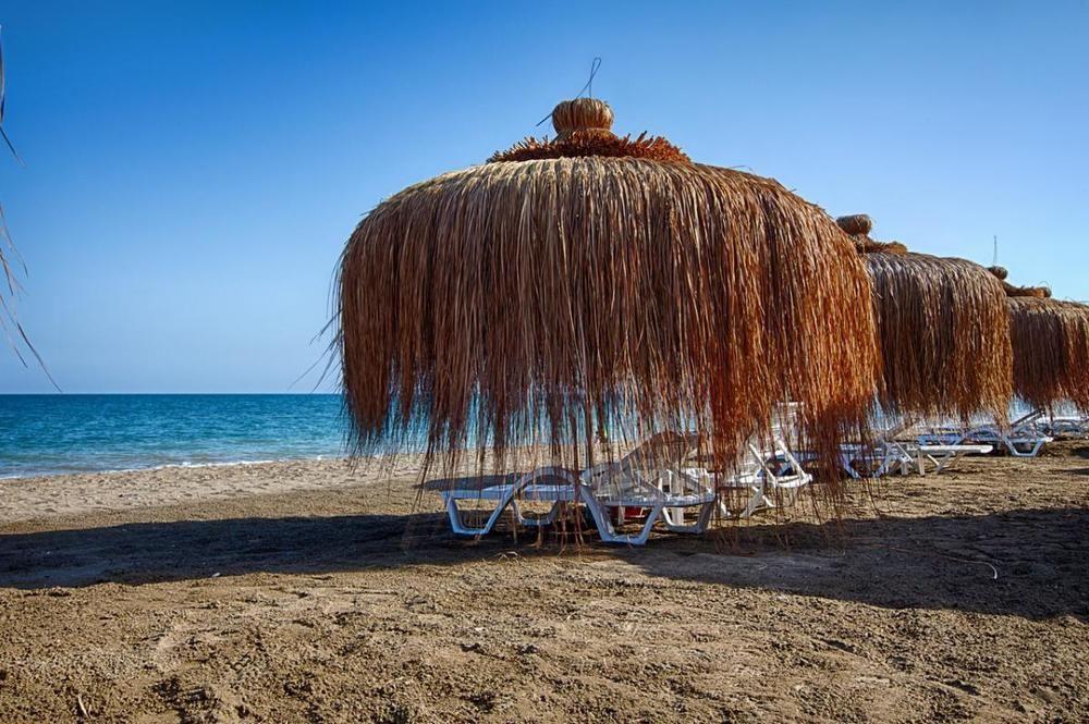 Wonasis Resort & Aqua Hotel Kargipinari Ngoại thất bức ảnh